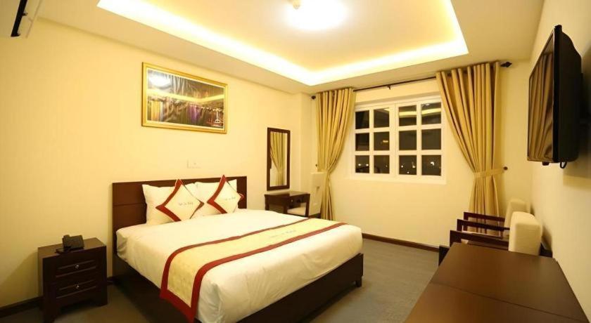 Tien Sa Hotel Da Nang Exterior photo